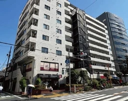 牛込神楽坂駅 徒歩4分／隠れ家的飲食店居抜き物件【飲食相談】外観