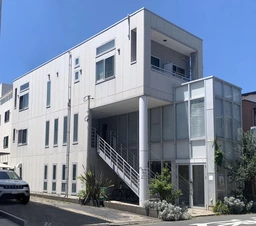 江ノ島駅 徒歩4分 1F スケルトン物件 【何業も可】外観