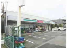 西八王子駅 徒歩41分 1F 現況:物販 その他居抜きなど物件 【飲食相談】検査済証なし、高尾街道沿い、駐車場11台あり外観