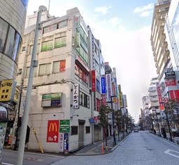 三鷹駅徒歩1分 SHOT BAR 居抜き B1階(11882)外観