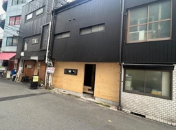 東梅田駅 徒歩5分 1F〈101区画〉スケルトン物件 【重飲食可】