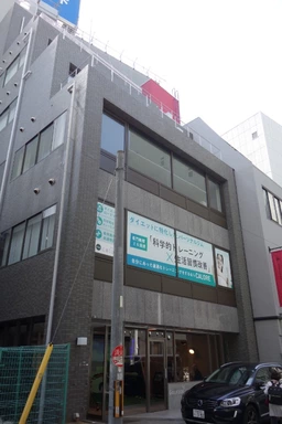 本町駅 徒歩2分 2階パーソナルジム居抜き 内装無償譲渡 【業種相談】外観