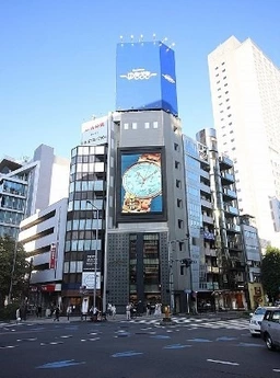 ◆外苑前駅 徒歩5分 1階2階一括 交差点角地 物販居抜き 【飲食可】◆外観