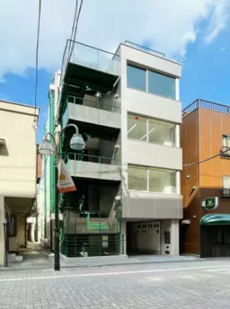 白山駅 徒歩3分 1F スケルトン物件 【業種相談】