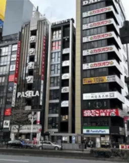 【UY0414】新宿駅徒歩3分！美容室や重飲食など幅広く業種相談可能！水商売NG！賃料108万円