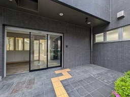 茨木市駅 徒歩3分 1F〈103区画〉 店舗物件 【重飲食可】外観