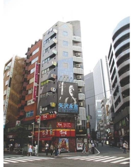 新宿駅徒歩4分　飲食不可　