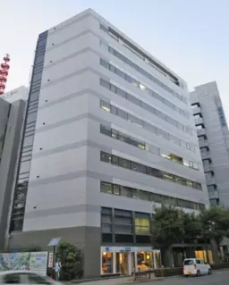 肥後橋駅 徒歩3分 大通り沿い 1F事務所仕様物件 【飲食不可】外観