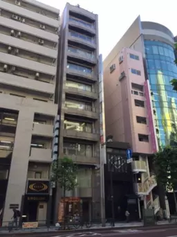 新宿御苑前駅 徒歩1分 6F 現況:事務所使用