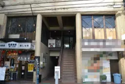 西中島南方駅 徒歩3分 1F〈東側店舗2〉寿司・蕎麦屋居抜き物件 【飲食可】外観