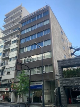 ≪六本木一丁目駅 徒歩2分｜1階・129.95㎡｜店舗事務所≫