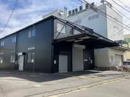 高島平駅 徒歩17分 1F〜2F 現況:その他 その他居抜きなど物件 【何業も可】