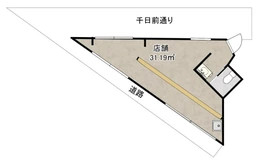千日前通りに面する1階路面角地物件!重飲食相談可!大型看板設置可能です。専有面積約10坪間口9.5m人通りの多い立地です外観