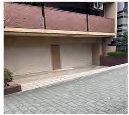 本郷三丁目駅 徒歩2分 1F スケルトン物件 【軽飲食程度相談】天井高2,050㎜外観