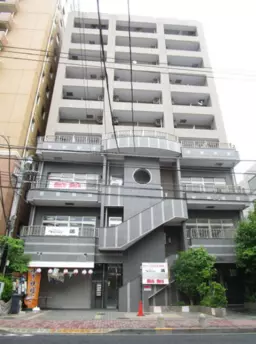 【UY0420】貴重な町田駅徒歩3分！美容室相談可能！室内にガスなし！事務所仕様！飲食不可！外観