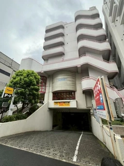 ≪下北沢駅 徒歩1分｜1階・81.07㎡｜物販向け≫