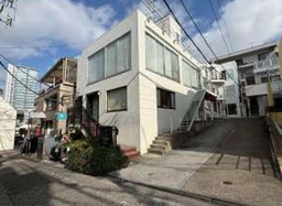 ■明治神宮前〈原宿〉駅 徒歩5分 B1F スケルトン物件 【飲食店以外相談可(サービス店舗・物販等)】