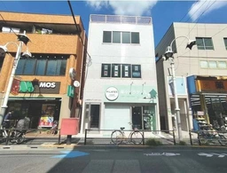 上板橋駅徒歩1分　飲食不可　ときわ通り沿いで⼈通り多し