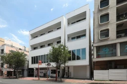 元町・中華街駅 徒歩4分 南門シルクロード沿い 1F-104 スケルトン物件 【軽飲食可】