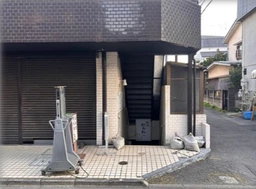 武蔵小金井駅徒歩1分のバー居抜き！居抜きでもスケルトン渡しでも可！ 【何業も相談可】〇〇外観