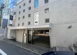 ■六本木駅 徒歩7分 1F 現況:その他 その他居抜きなど物件 【飲食可相談可、事務所可】