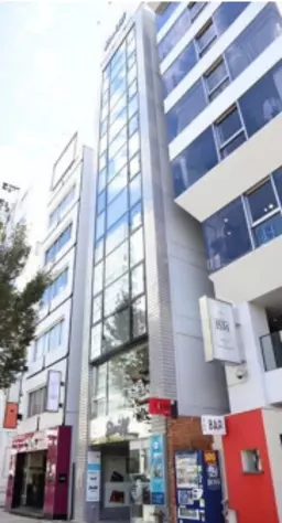 表参道駅 徒歩2分 1F〜2F 現況:その他 その他居抜きなど物件 【飲食・美容室・歯科NG】管理番号：200041外観