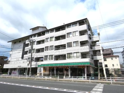 お問い合わせはメールのみ（飲食不可）定期借家5年～6年　美容院・保育園は契約中（バッティング業種不可）駐車場3台　家賃に外観