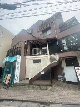 ≪明治神宮前駅 徒歩2分｜2階・45.19㎡｜業種相談≫