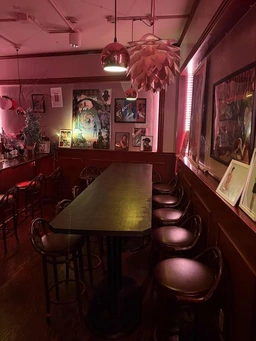 地域密着！成城学園前駅徒歩2分！ 駅近！バー居抜き物件！外観