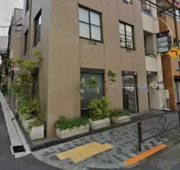 湯島駅 徒歩4分 B1F〜1F 現況:その他 その他居抜きなど物件 【業種相談】管理番号：200070