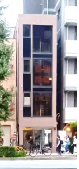 入谷駅 徒歩1分 1F〜4F 現況:ラーメン 飲食居抜き物件 【飲食可】外観