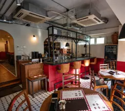 吉祥寺駅 徒歩3分 1F 現況:レストラン 飲食居抜き物件 【業種相談】外観