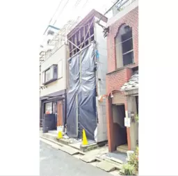 神田駅 徒歩10分 1F〜2F スケルトン物件 【何業も可】