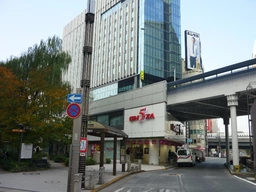 晴海通り沿い、東京メトロ銀座線「銀座」駅Ⅽ-1出口直結！【飲食不可】外観