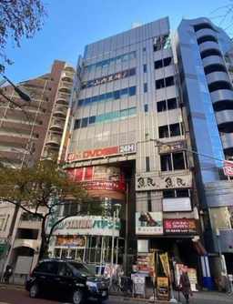 日暮里駅前一等地！ 飲食も可能！【何業も相談可】〇〇外観