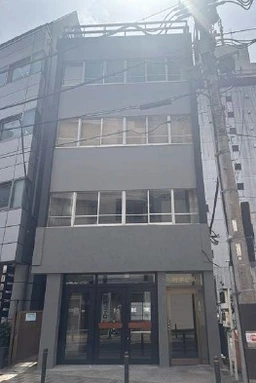 池袋駅2分 東通り入口メゾネット店舗外観