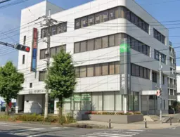 吉川駅 徒歩5分◆北口真っ直ぐの角地◆駅チカなので学習塾にもオススメ◆クリニックにも最適◆飲食不可◆分割相談可◆外観