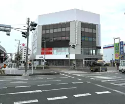 喜連瓜破駅 徒歩1分 長居公園通の角地 2F店舗 【飲食不可】外観