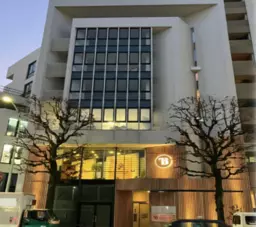 2026年12月屋根·外壁及び共用部·専用部リノべ予定!オフィス物件!外観