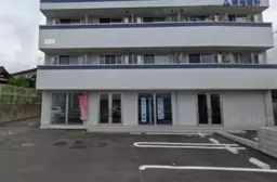 近隣商業地域・県道51号線沿い・1階・建物前面駐車場あり