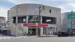 JR青梅線福生駅徒歩1分！駅前の好立地です!外観