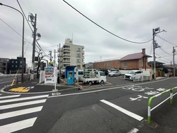 環八通り沿い　世田谷区玉川田園調布1丁目　新築貸店舗（建築前）外観