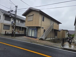 旧水戸街道沿いの1階路面物件！！敷地内に駐車スペースがあります！！外観