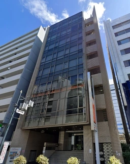 ≪代々木駅 徒歩1分｜3階・約84坪｜スクール・事務所向け≫外観