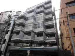 池袋駅 徒歩9分／東通り沿い／豊島区役所近くの立地／事務所仕様【飲食不可】
