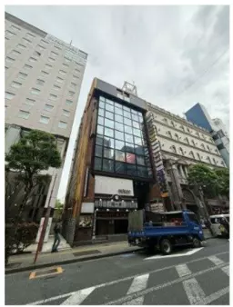 新宿三丁目駅 徒歩4分 3F 現況:美容室その他居抜きなど物件 【飲食不可】美容室居抜き※造作代無償、スケルトン返し外観