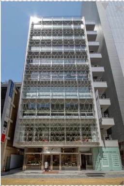 ⭐︎⭐︎銀座1丁目 2分 銀座A13出口6分 希少な1F路面店！高級革小物屋居抜き可 ガラス張りで広い間口！⭐︎⭐︎外観
