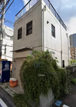 立川駅 徒歩6分 1F〜2F 現況:美容室・理容室 その他居抜きなど物件外観