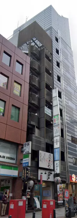 山手線「渋谷駅」まで徒歩3分、道玄坂沿いの好立地物件！（賃料：1,045,000円）外観