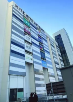 松戸駅前の商業施設　飲食フロア　条件お問い合わせください。　（賃料：824,400円）